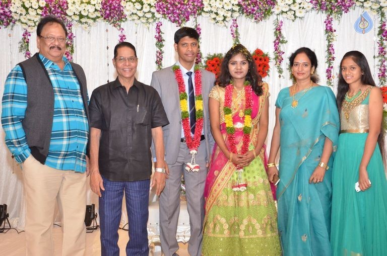 Cameraman Navakanth Son Sumanth Wedding Reception - 49 / 134 photos