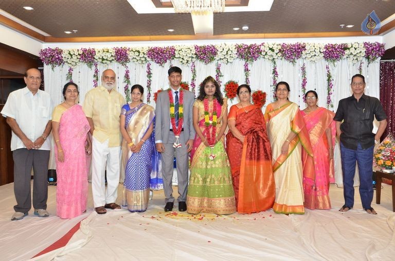 Cameraman Navakanth Son Sumanth Wedding Reception - 65 / 134 photos