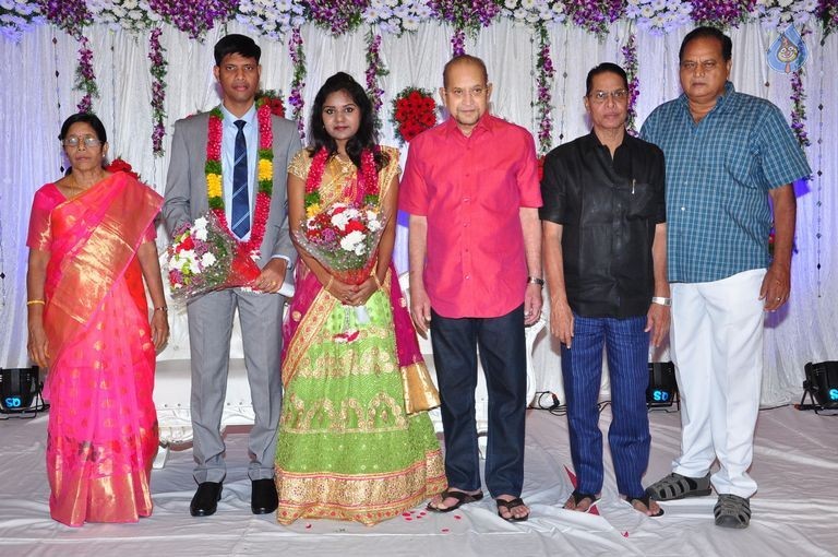 Cameraman Navakanth Son Sumanth Wedding Reception - 91 / 134 photos