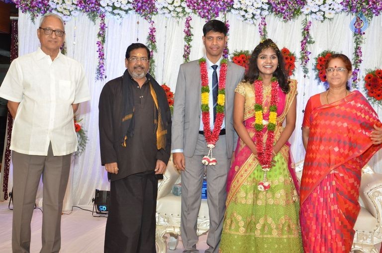 Cameraman Navakanth Son Sumanth Wedding Reception - 119 / 134 photos