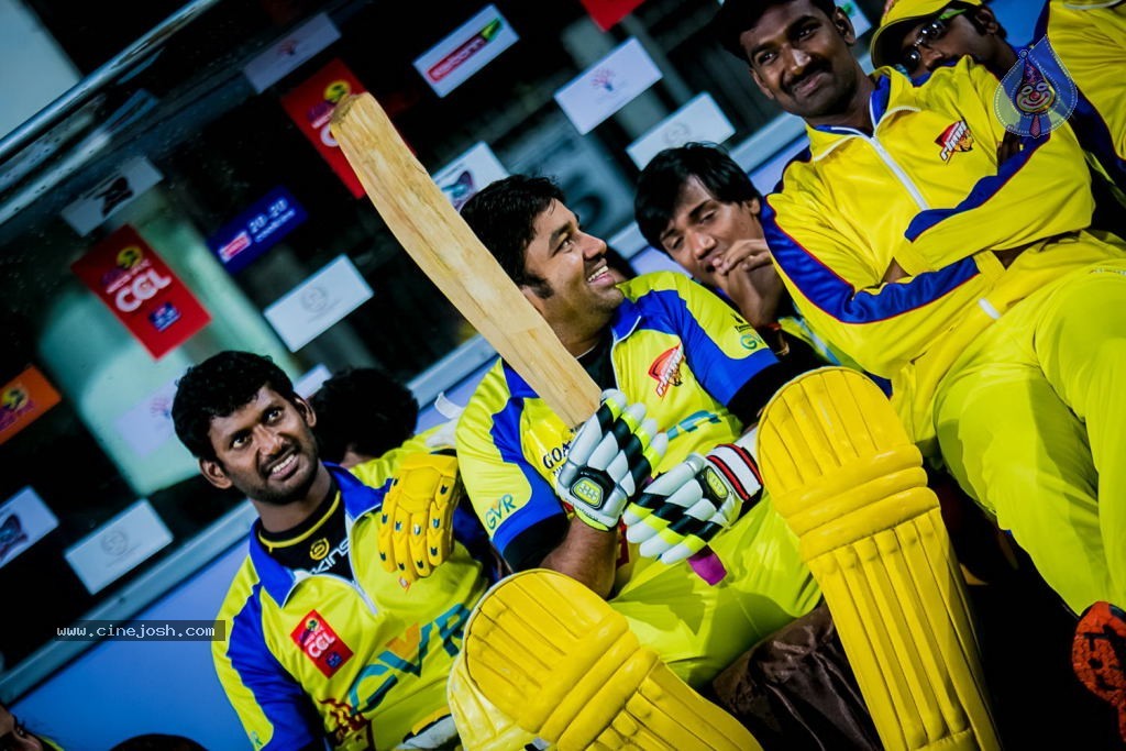 CCL4 Bhojpuri Dabanggs Vs Chennai Rhinos Match Photos - 1 / 168 photos