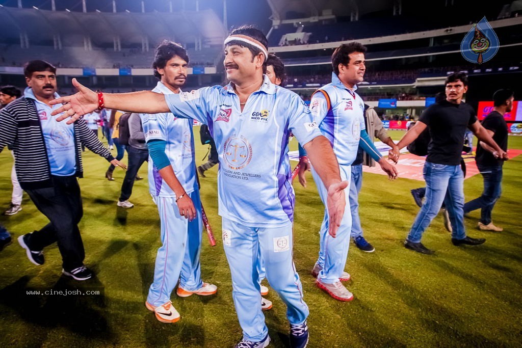 CCL4 Bhojpuri Dabanggs Vs Chennai Rhinos Match Photos - 7 / 168 photos