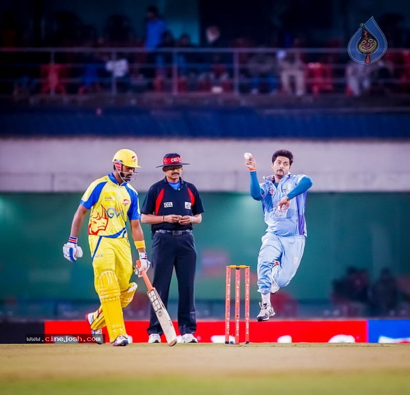 CCL4 Bhojpuri Dabanggs Vs Chennai Rhinos Match Photos - 47 / 168 photos