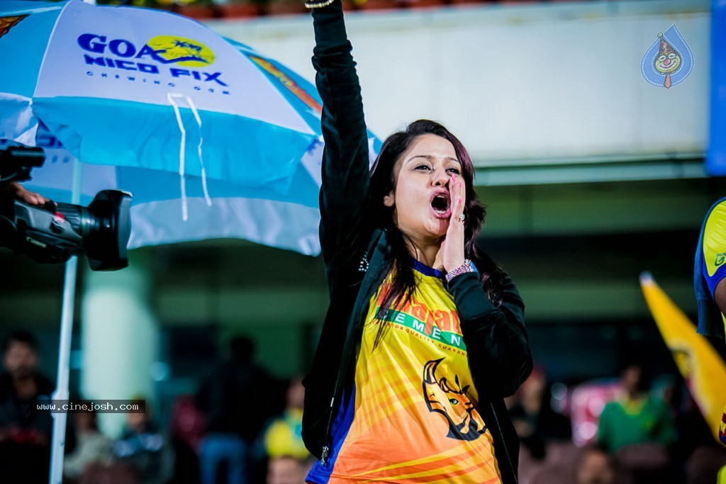 CCL4 Bhojpuri Dabanggs Vs Chennai Rhinos Match Photos - 97 / 168 photos