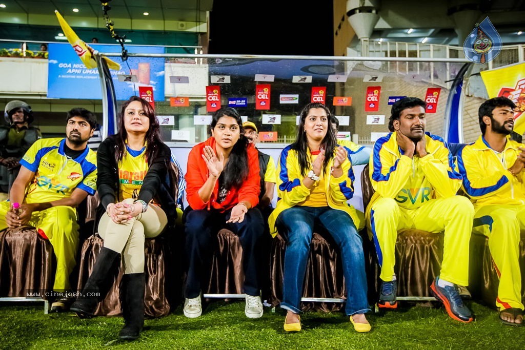 CCL4 Bhojpuri Dabanggs Vs Chennai Rhinos Match Photos - 103 / 168 photos