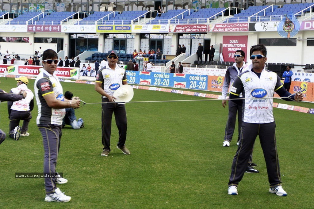 CCL4 Mumbai Heroes Vs Telugu Warriors Match Photos - 16 / 178 photos