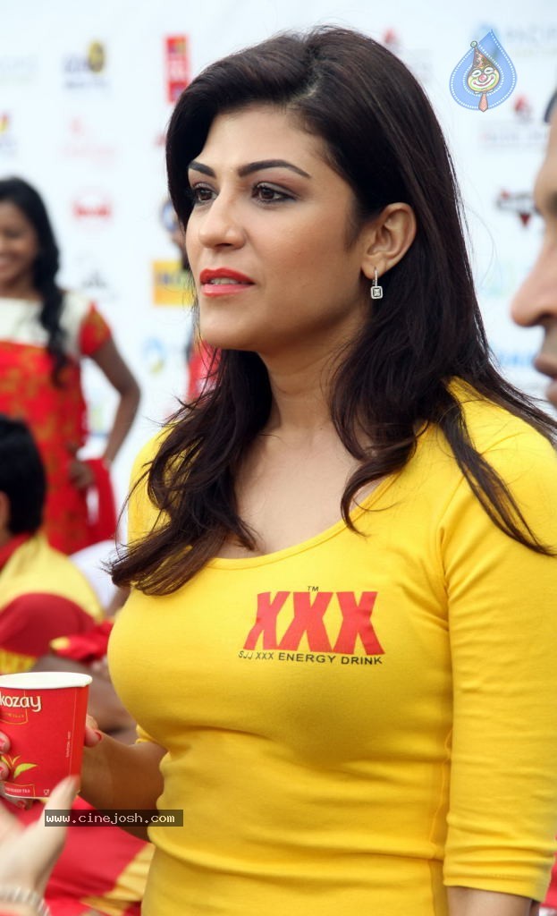 CCL4 Mumbai Heroes Vs Telugu Warriors Match Photos - 34 / 178 photos