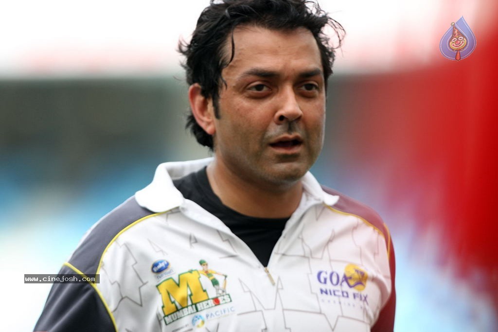 CCL4 Mumbai Heroes Vs Telugu Warriors Match Photos - 36 / 178 photos