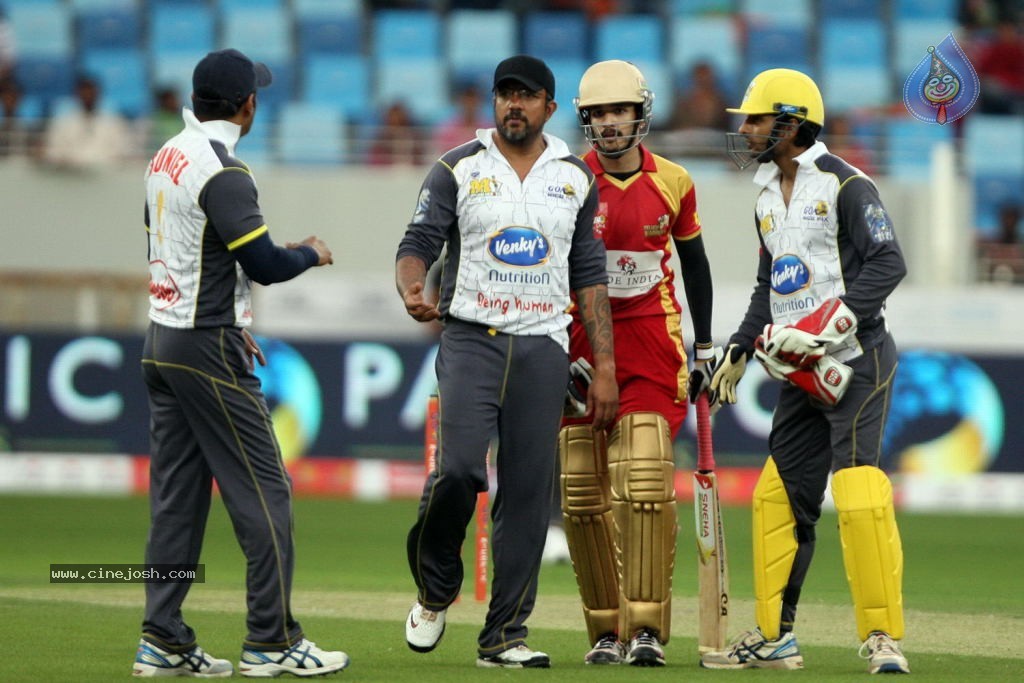 CCL4 Mumbai Heroes Vs Telugu Warriors Match Photos - 138 / 178 photos