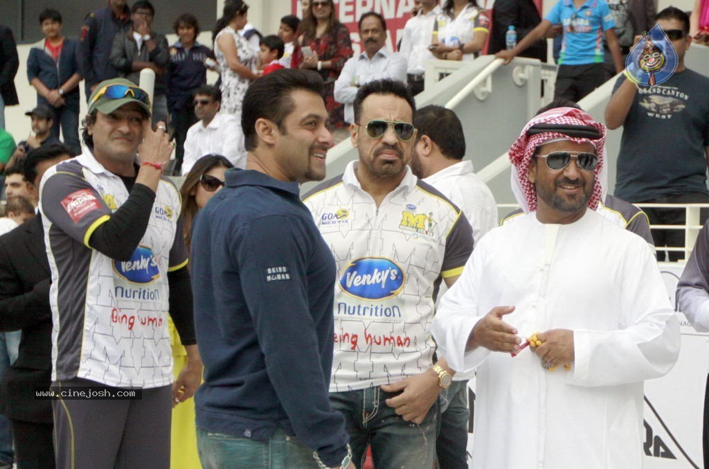 CCL4 Mumbai Heroes Vs Telugu Warriors Match Photos - 160 / 178 photos