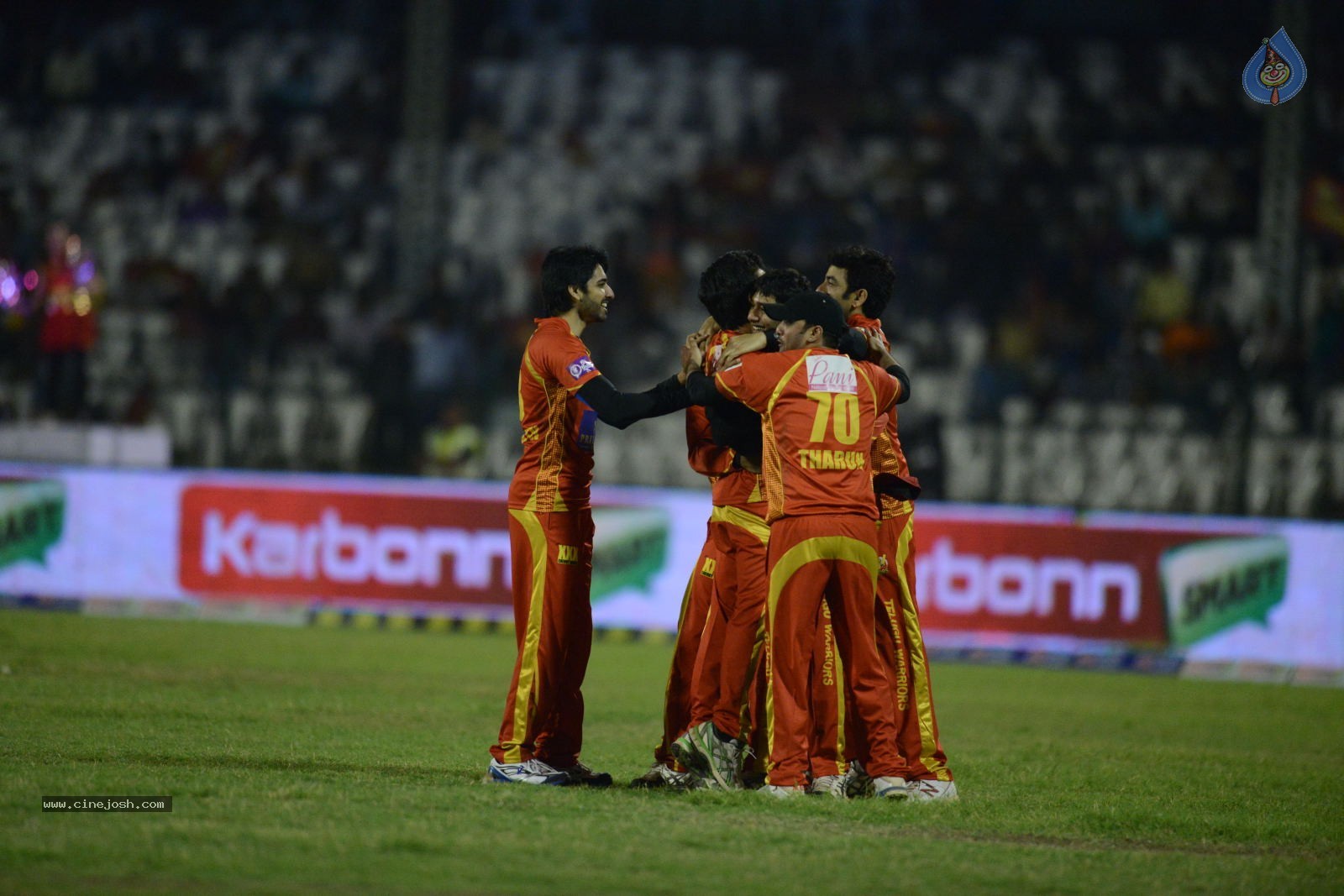 CCL5 Telugu warriors vs Bengal Tigers 01 - 33 / 214 photos