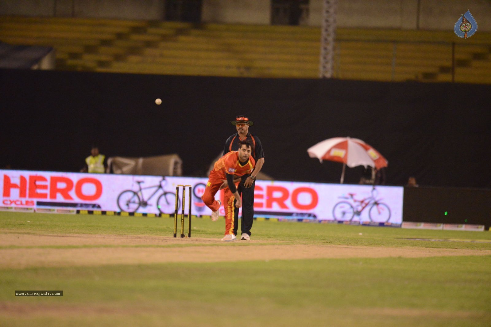 CCL5 Telugu warriors vs Bengal Tigers 01 - 39 / 214 photos