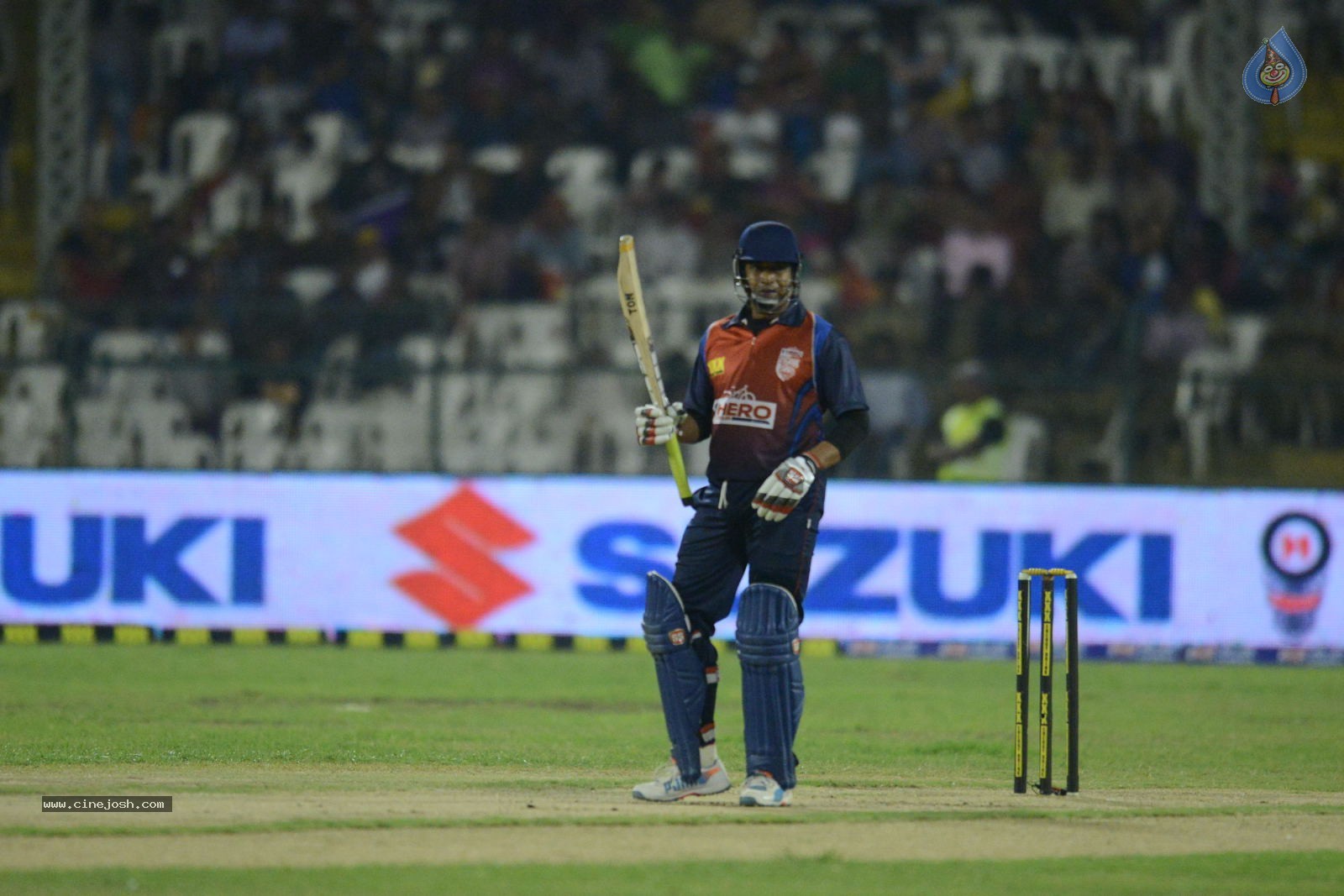 CCL5 Telugu warriors vs Bengal Tigers 01 - 76 / 214 photos