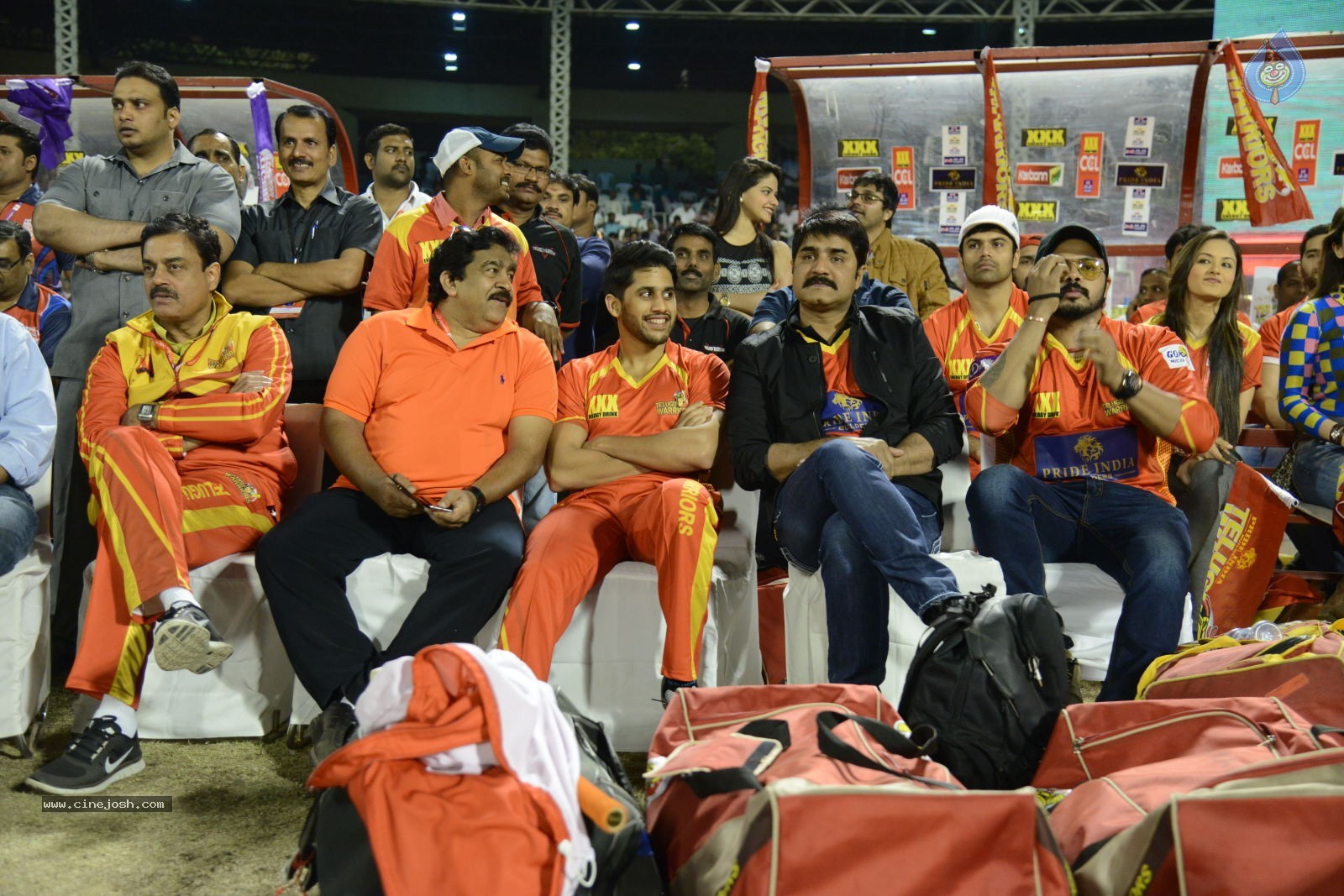 CCL5 Telugu warriors vs Bengal Tigers 01 - 106 / 214 photos
