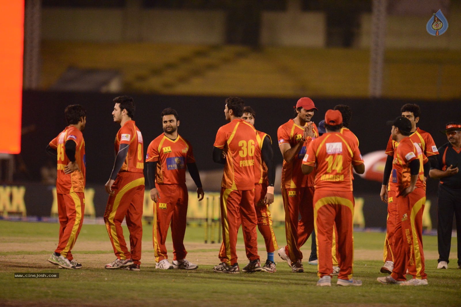 CCL5 Telugu warriors vs Bengal Tigers 01 - 108 / 214 photos