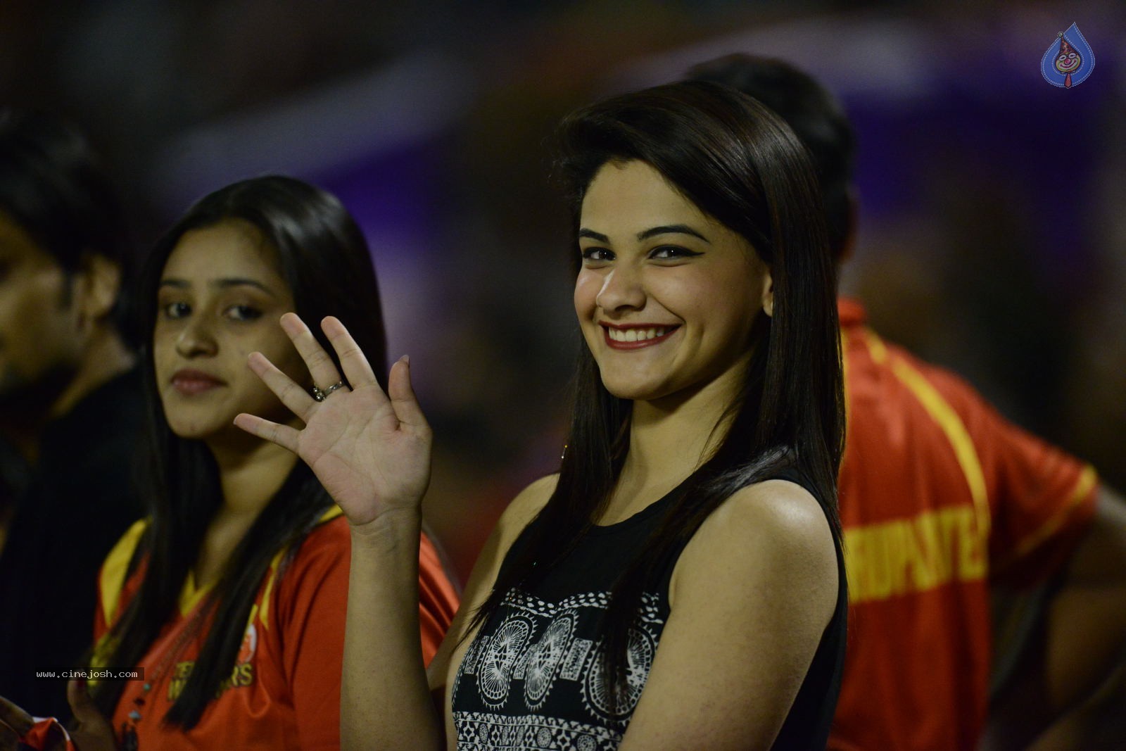 CCL5 Telugu warriors vs Bengal Tigers 01 - 109 / 214 photos