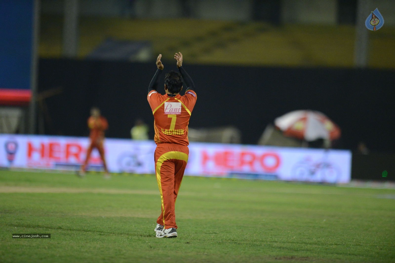 CCL5 Telugu warriors vs Bengal Tigers 01 - 160 / 214 photos