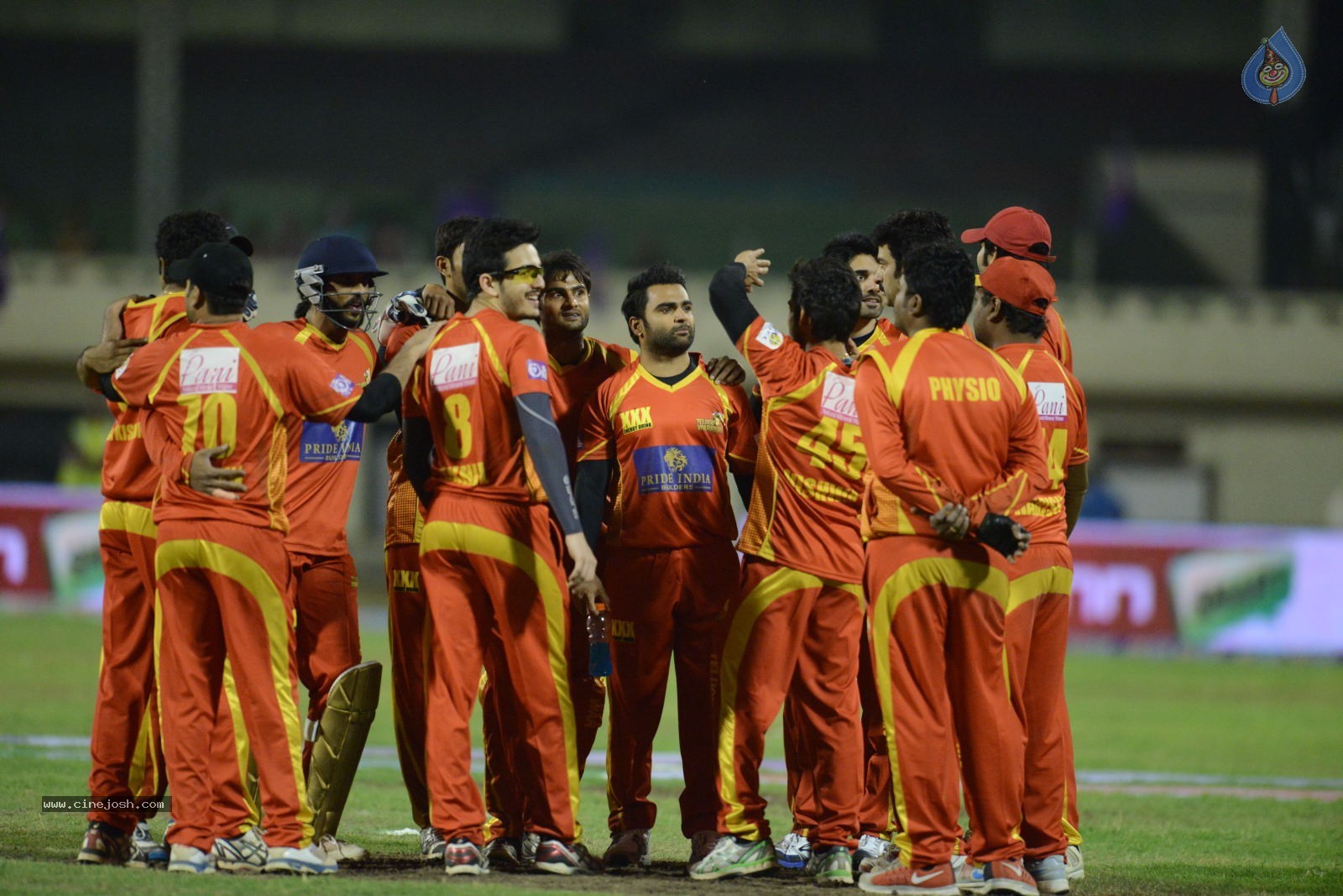 CCL5 Telugu warriors vs Bengal Tigers 01 - 163 / 214 photos