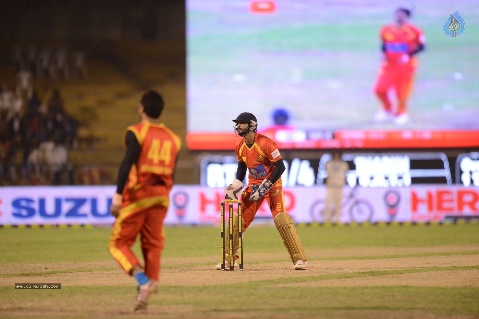 CCL5 Telugu warriors vs Bengal Tigers 01 - 177 / 214 photos