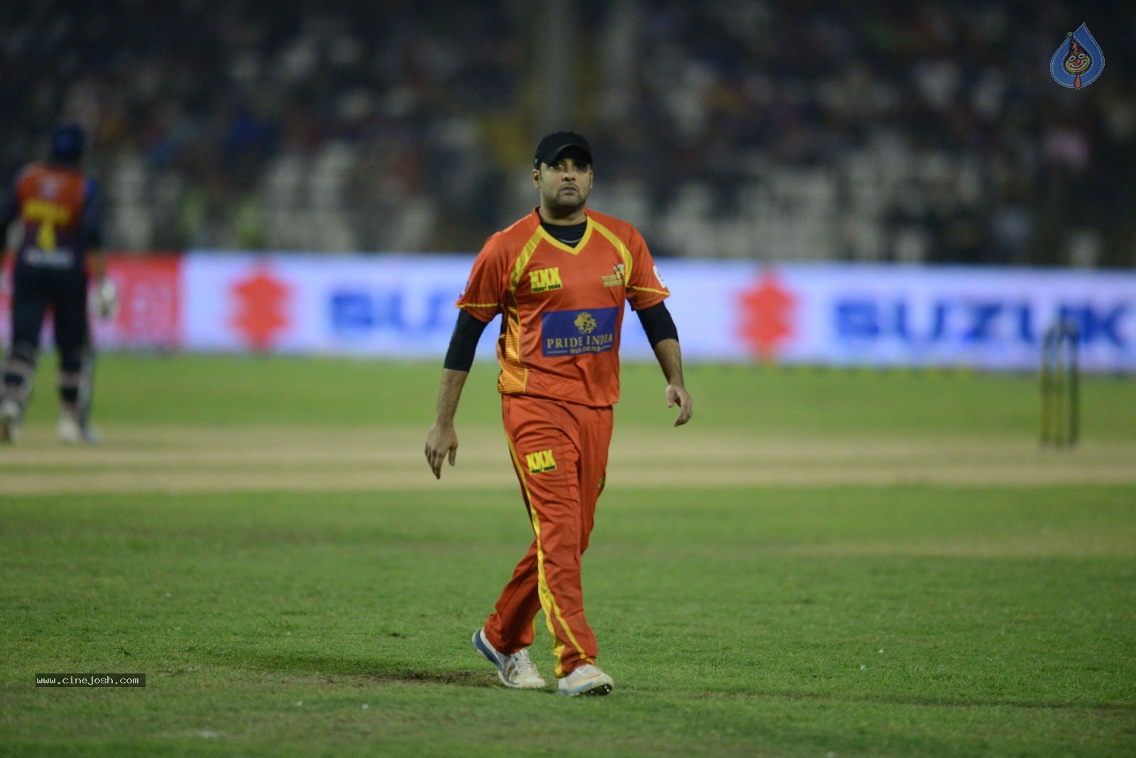 CCL5 Telugu warriors vs Bengal Tigers 01 - 191 / 214 photos