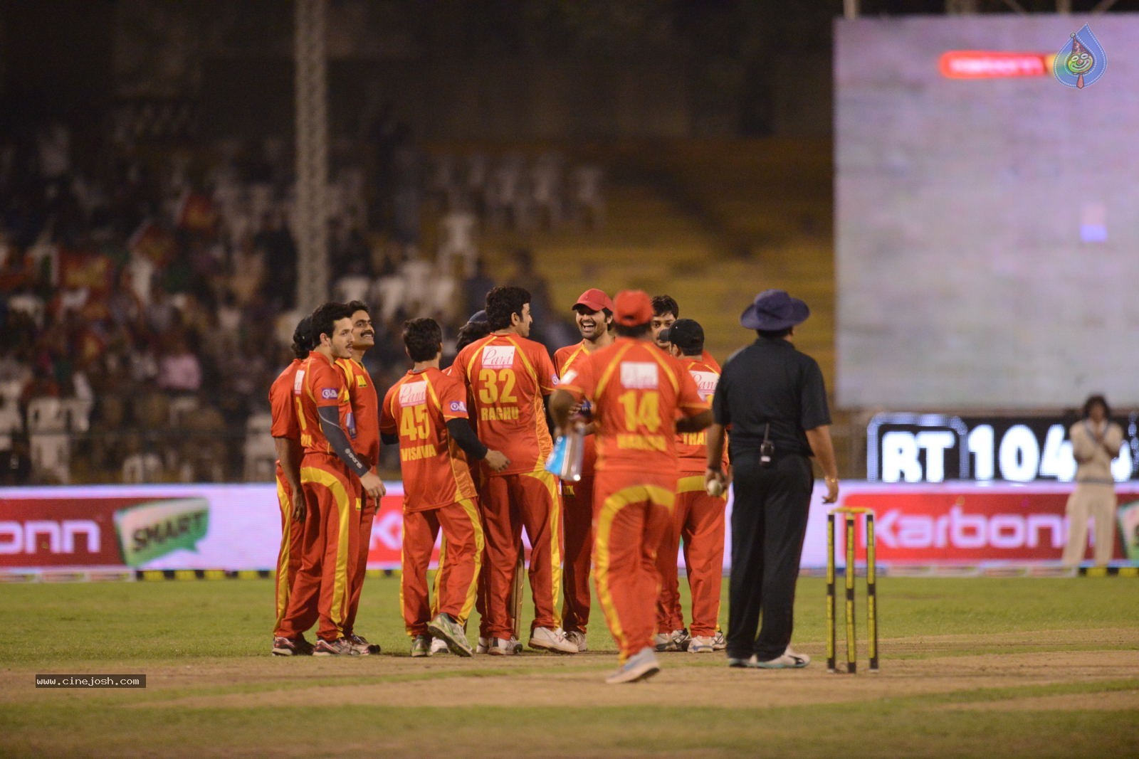 CCL5 Telugu warriors vs Bengal Tigers 01 - 196 / 214 photos