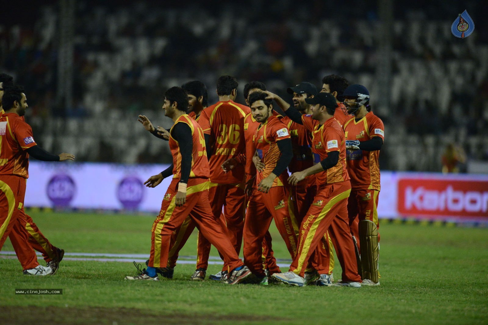 CCL5 Telugu warriors vs Bengal Tigers 01 - 208 / 214 photos