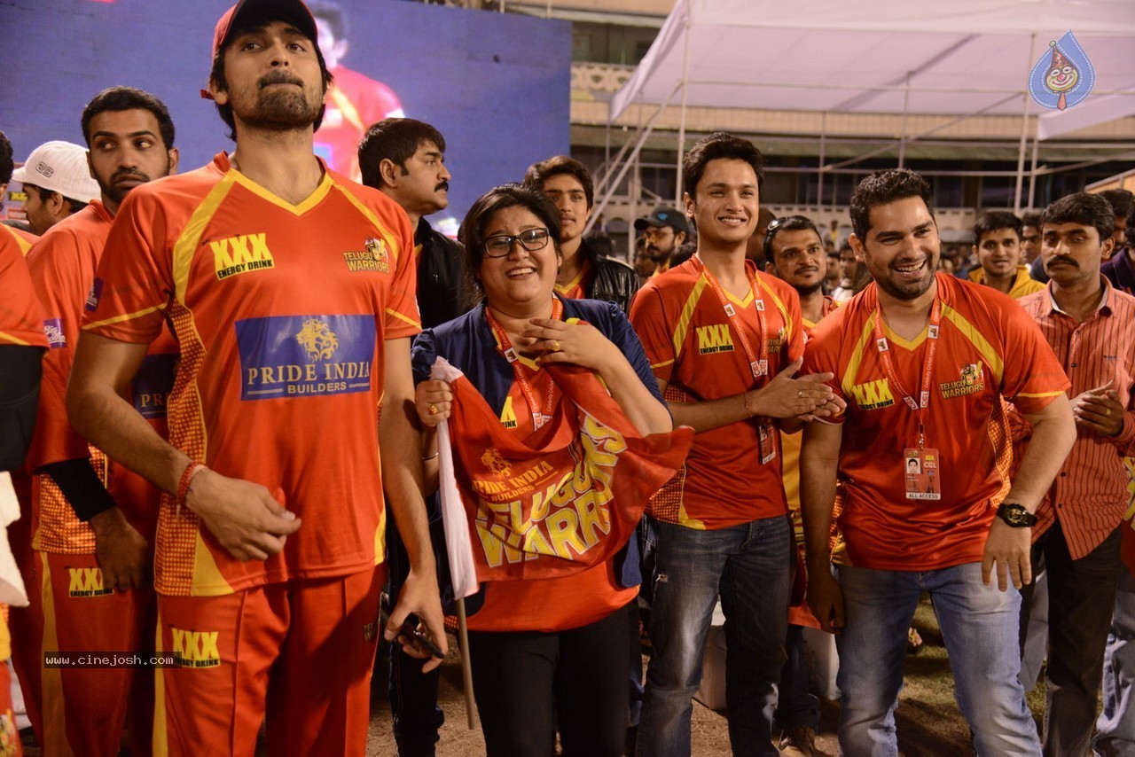 CCL5 Telugu warriors vs Bengal Tigers 02 - 56 / 62 photos