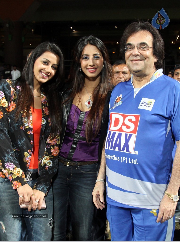 CCL 4 Karnataka Bulldozers Vs Bengal Tigers Match  - 33 / 151 photos