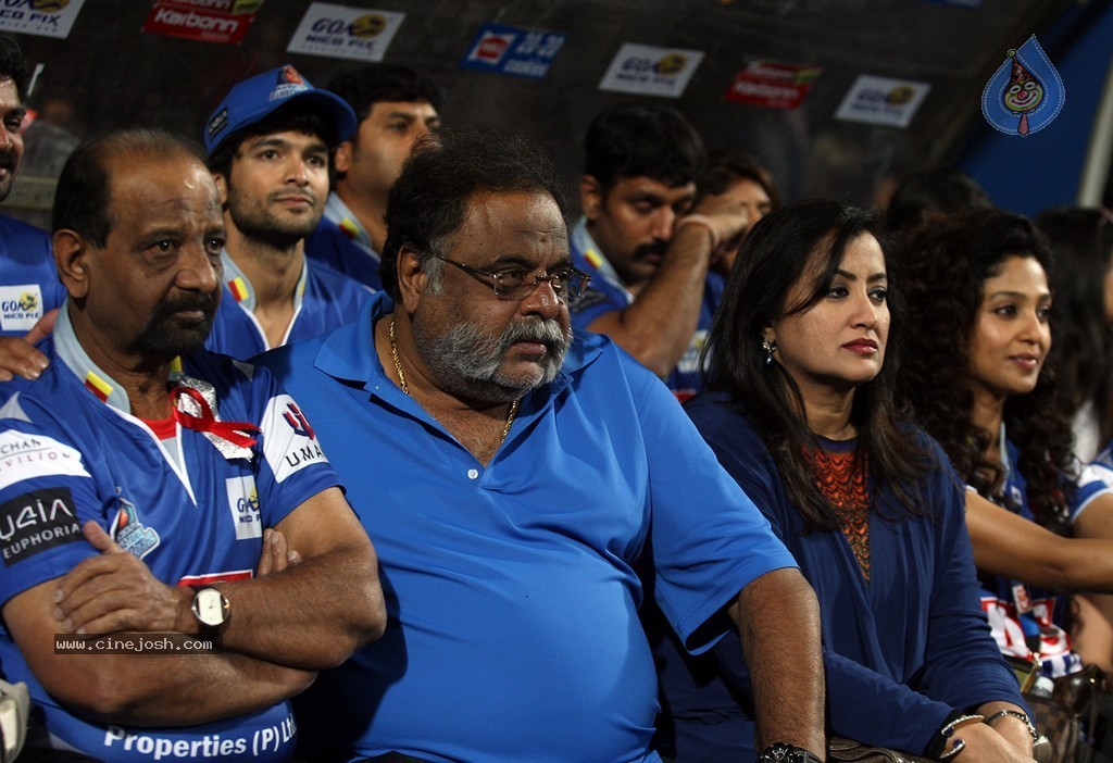 CCL 4 Karnataka Bulldozers Vs Bengal Tigers Match  - 34 / 151 photos