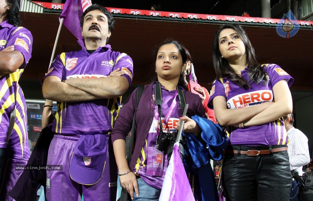 CCL 4 Karnataka Bulldozers Vs Bengal Tigers Match  - 70 / 151 photos