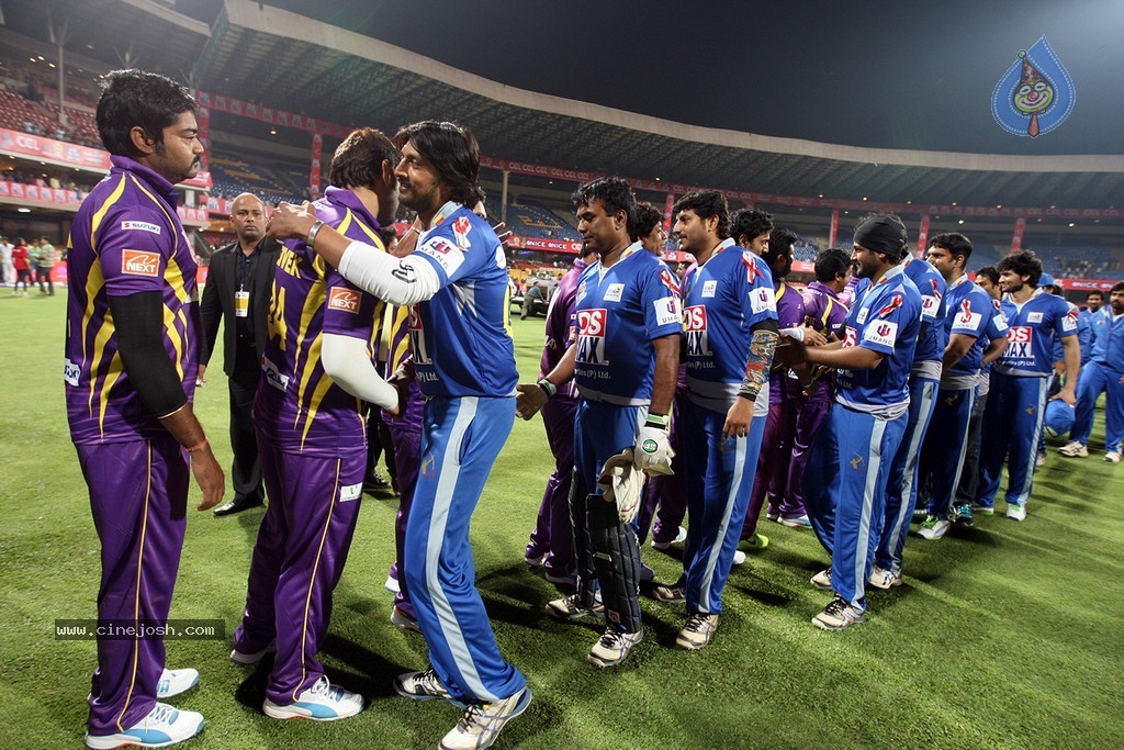 CCL 4 Karnataka Bulldozers Vs Bengal Tigers Match  - 71 / 151 photos