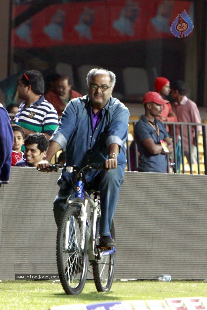CCL 4 Karnataka Bulldozers Vs Bengal Tigers Match  - 76 / 151 photos