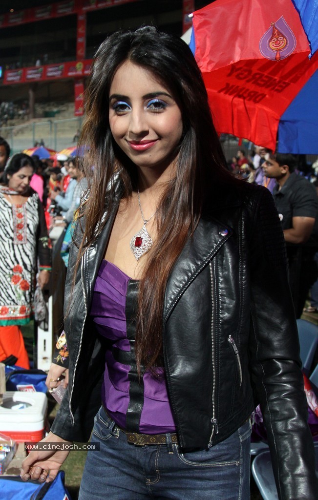 CCL 4 Karnataka Bulldozers Vs Bengal Tigers Match  - 82 / 151 photos