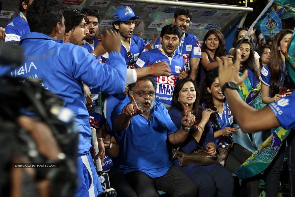 CCL 4 Karnataka Bulldozers Vs Bengal Tigers Match  - 98 / 151 photos