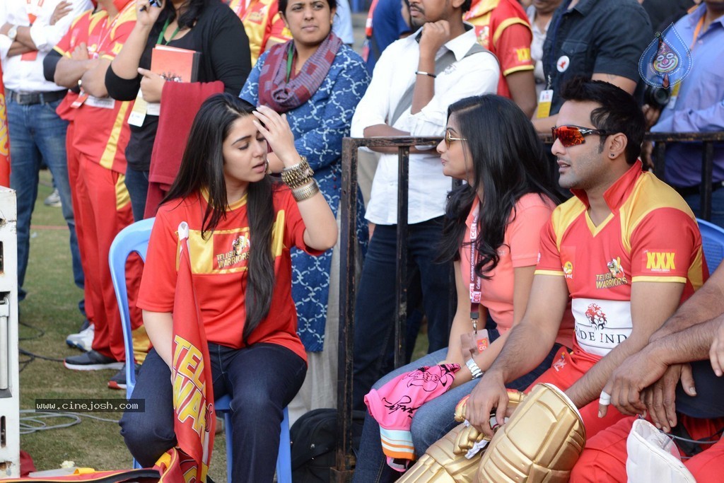 CCL 4 Telugu Warriors vs Kerala Strikers Match 01 - 26 / 40 photos
