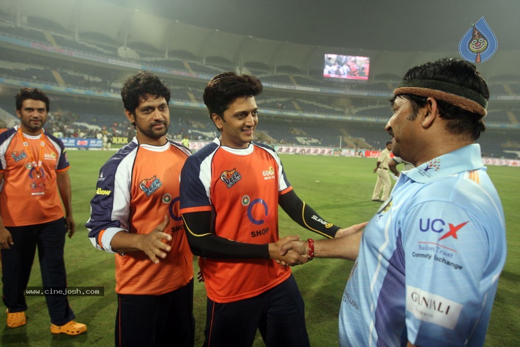 CCL 4 Veer Marathi Vs Bhojpuri Dabanggs Match - 11 / 111 photos