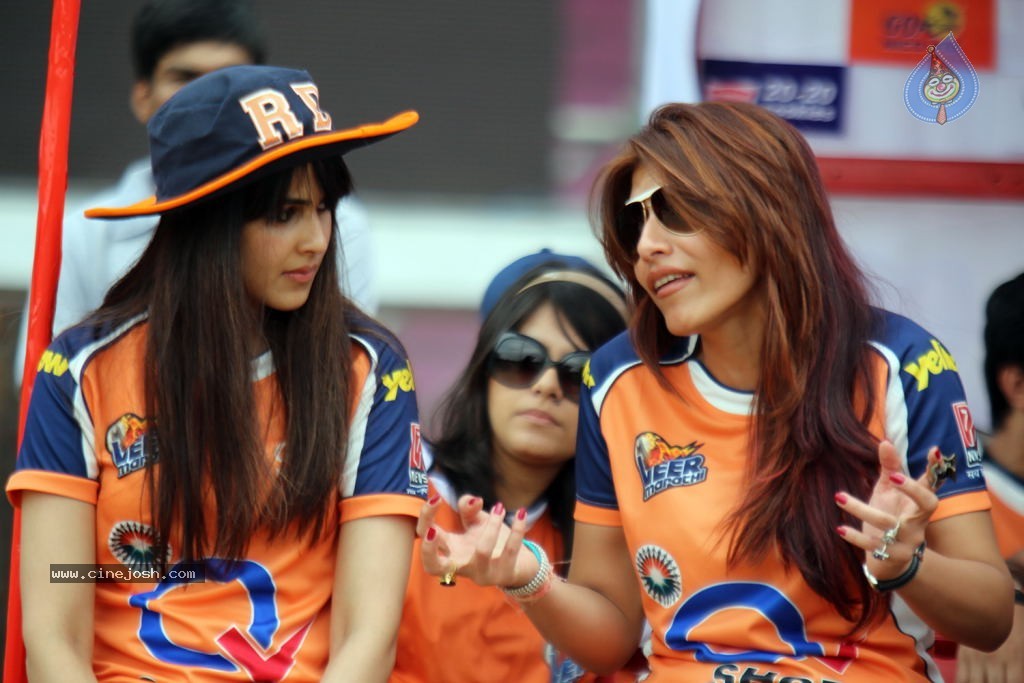 CCL 4 Veer Marathi Vs Mumbai Heroes Match - 44 / 190 photos