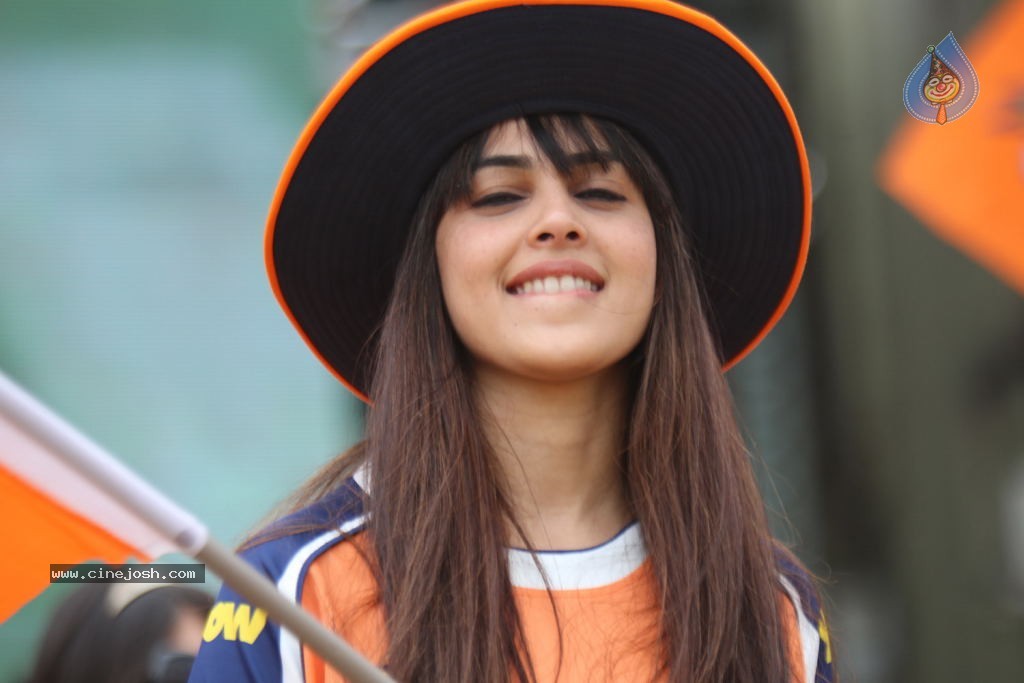 CCL 4 Veer Marathi Vs Mumbai Heroes Match - 103 / 190 photos