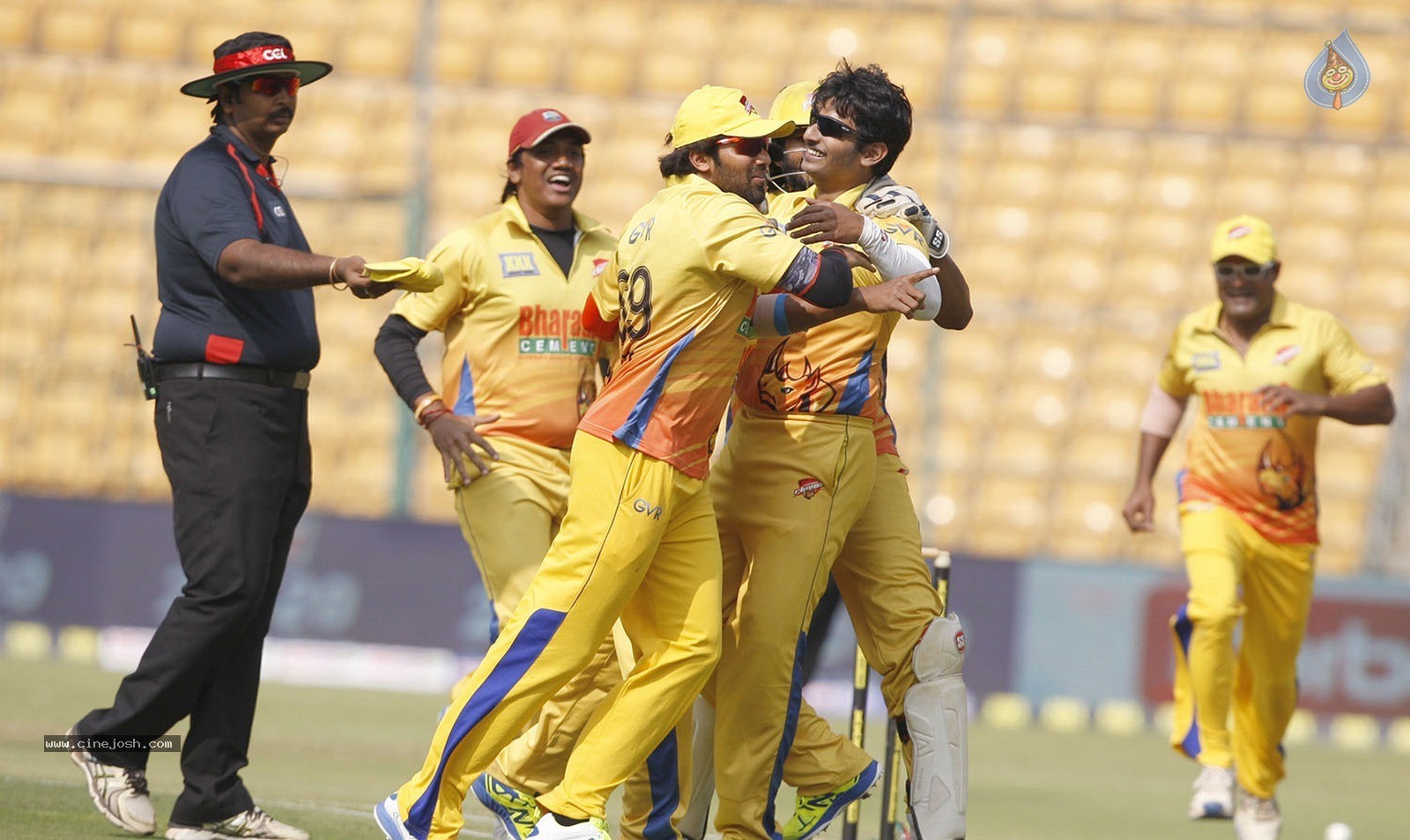CCL 5 Chennai Rhinos Vs Veer Marathi Match Photos - 4 / 90 photos