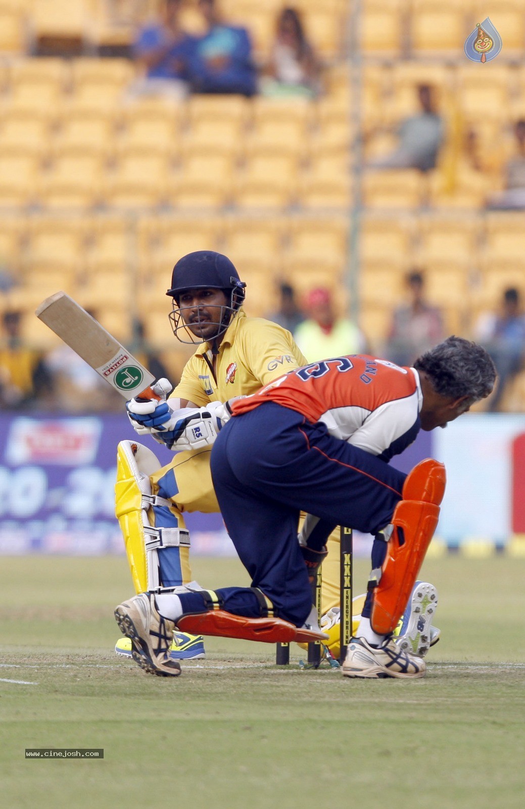 CCL 5 Chennai Rhinos Vs Veer Marathi Match Photos - 33 / 90 photos