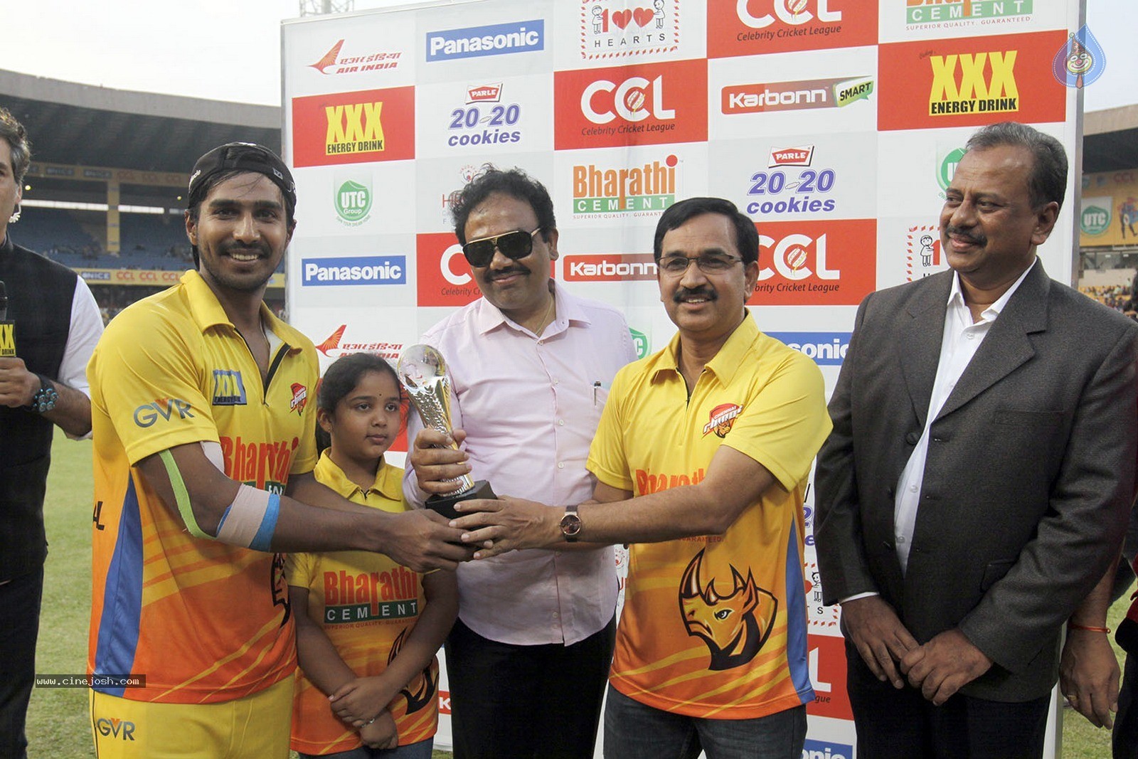 CCL 5 Chennai Rhinos Vs Veer Marathi Match Photos - 79 / 90 photos