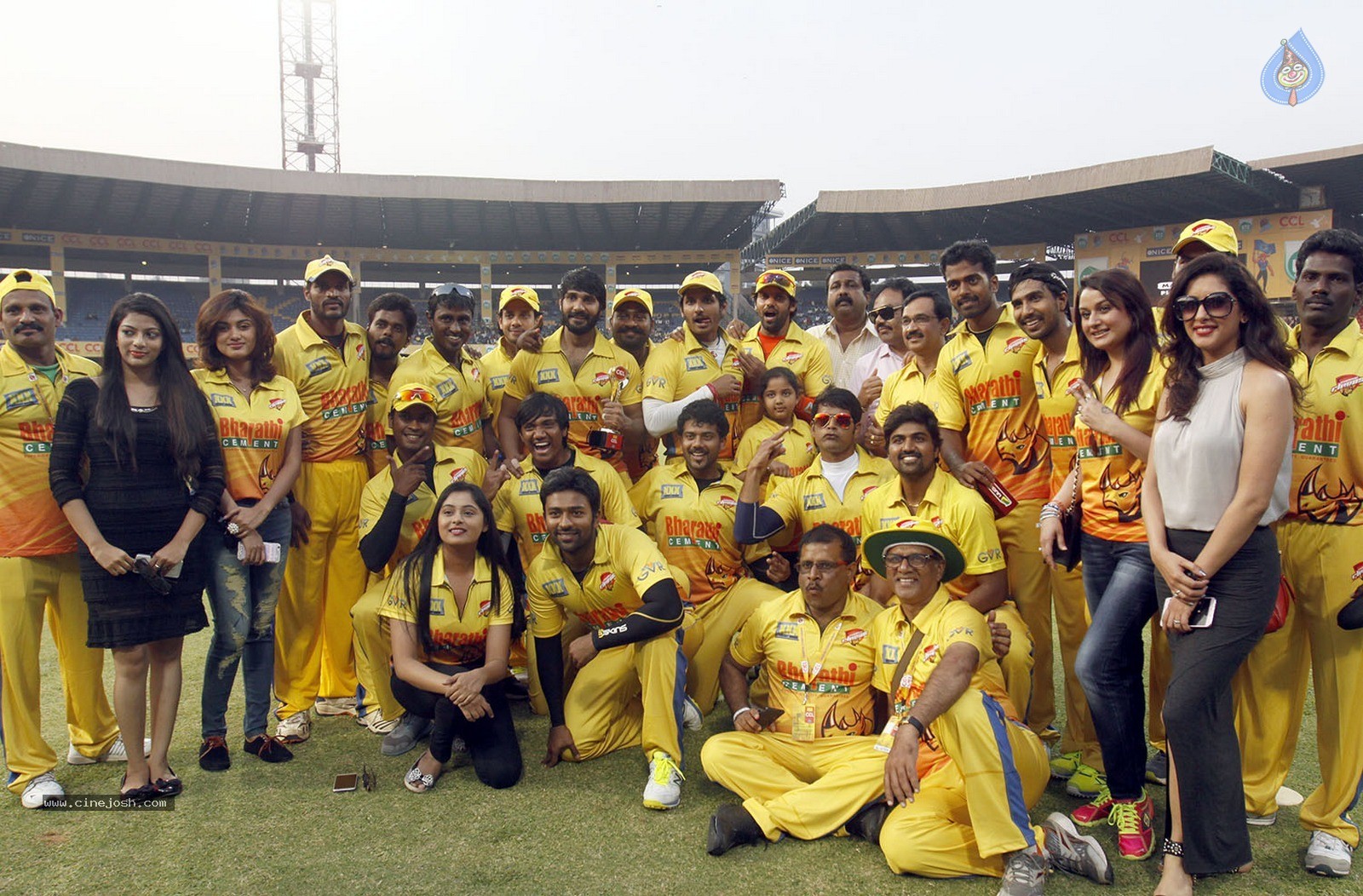 CCL 5 Chennai Rhinos Vs Veer Marathi Match Photos - 87 / 90 photos