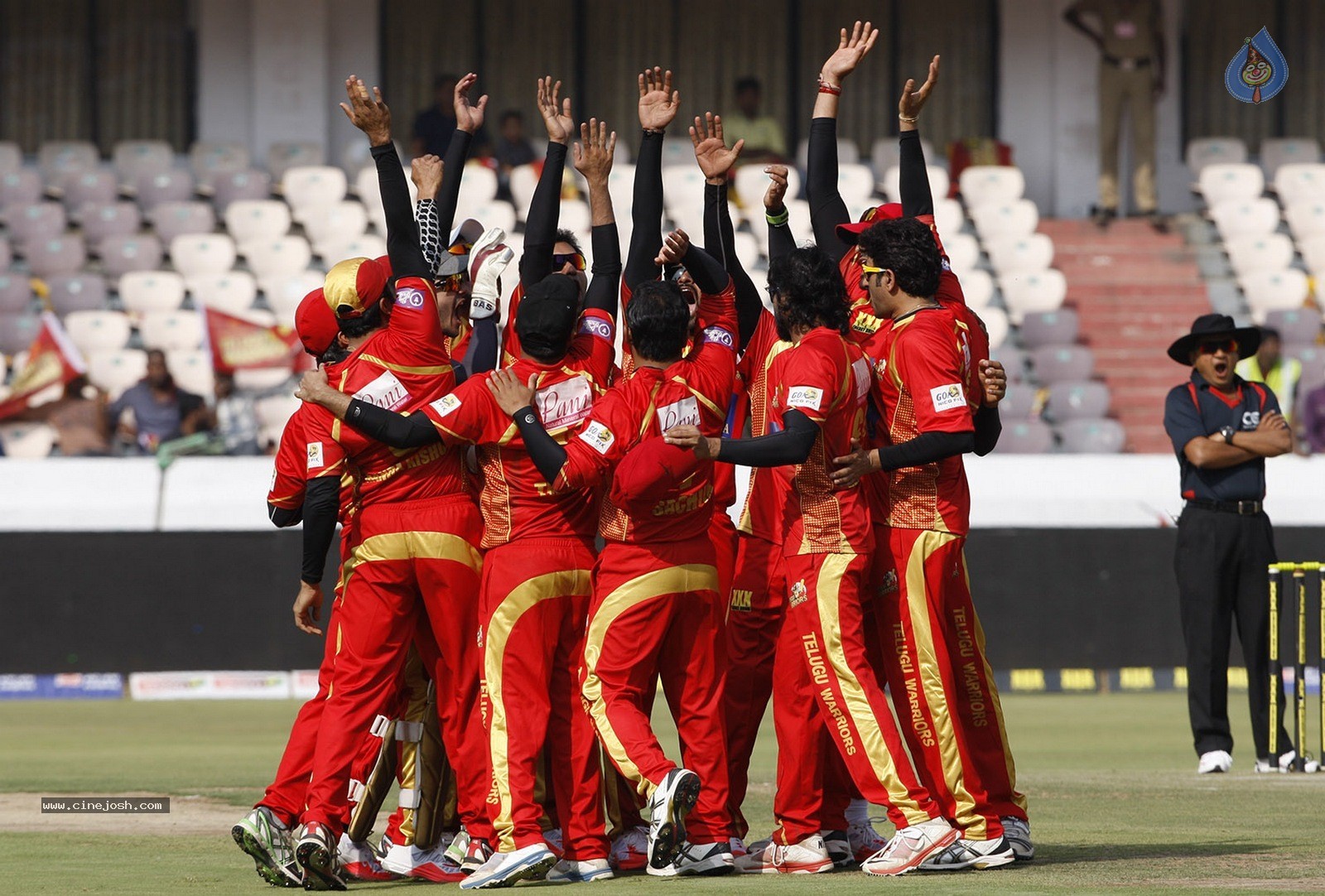 CCL 5 Final Telugu Warriors vs Chennai Rhinos Match Photos 02 - 27 / 195 photos