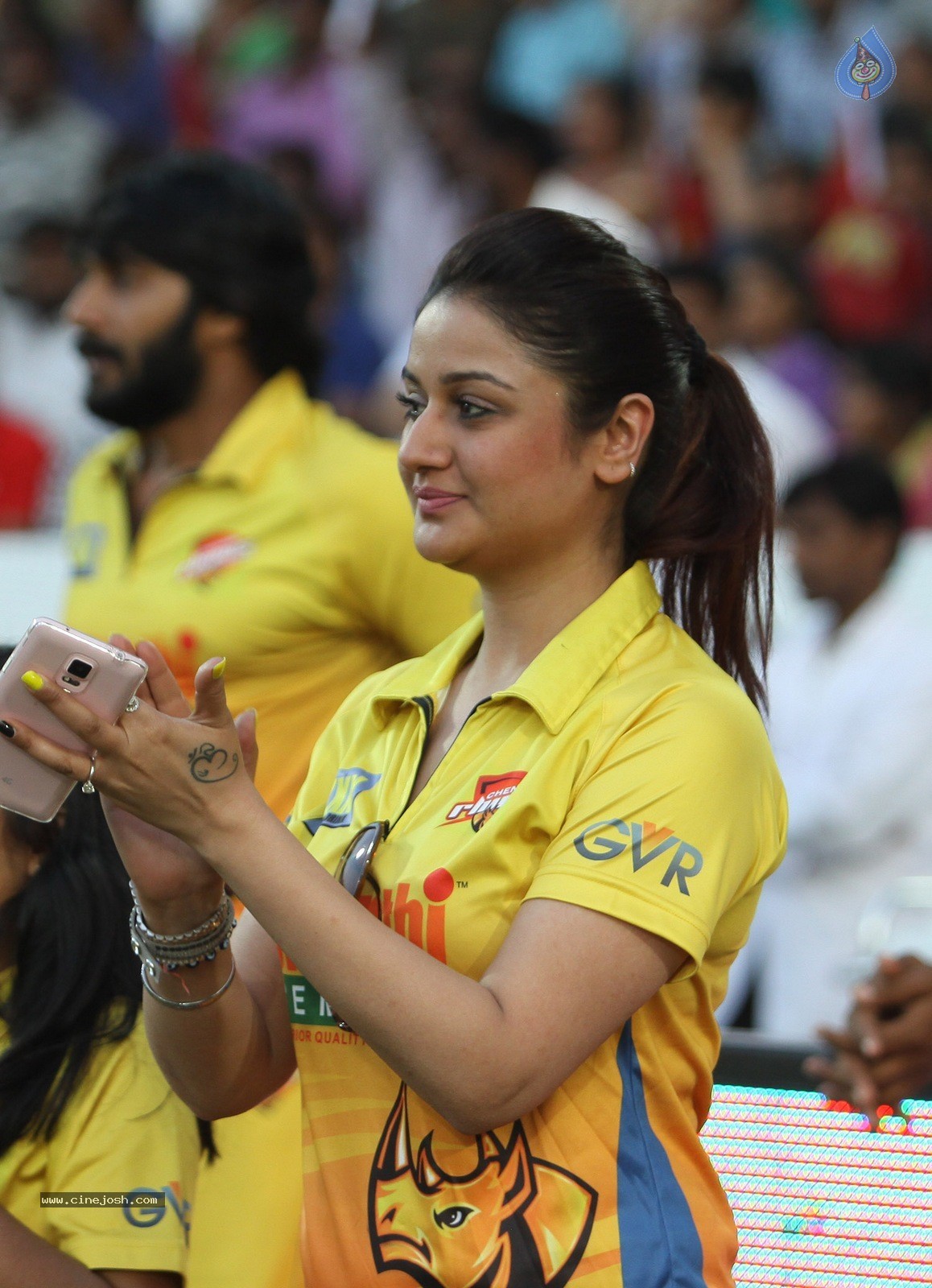 CCL 5 Final Telugu Warriors vs Chennai Rhinos Match Photos 02 - 28 / 195 photos