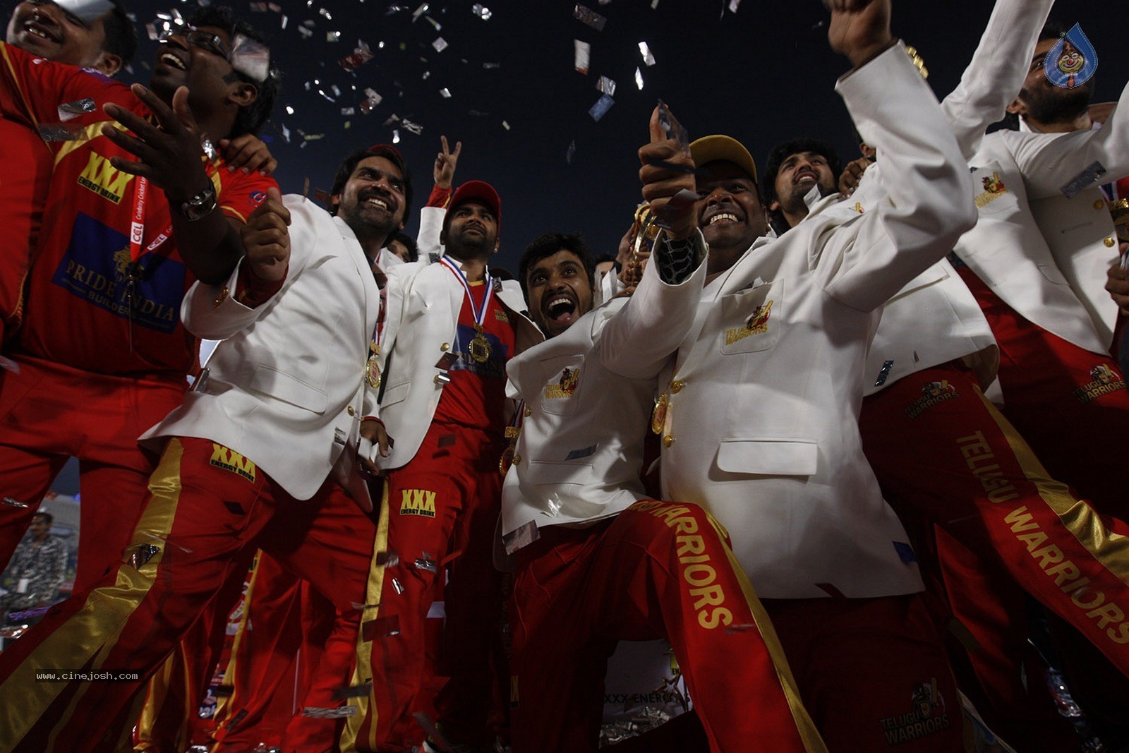 CCL 5 Final Telugu Warriors vs Chennai Rhinos Match Photos 02 - 32 / 195 photos