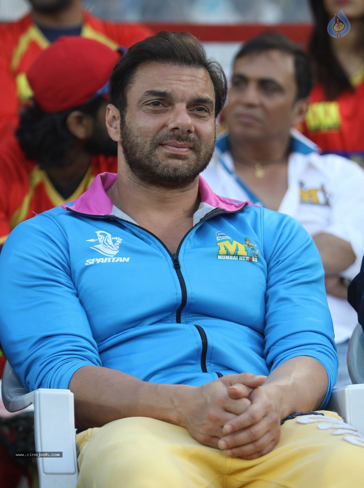 CCL 5 Final Telugu Warriors vs Chennai Rhinos Match Photos 02 - 41 / 195 photos