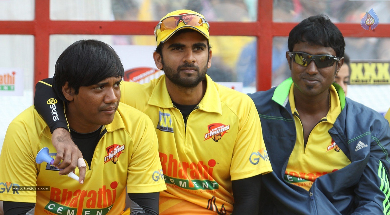 CCL 5 Final Telugu Warriors vs Chennai Rhinos Match Photos 02 - 42 / 195 photos
