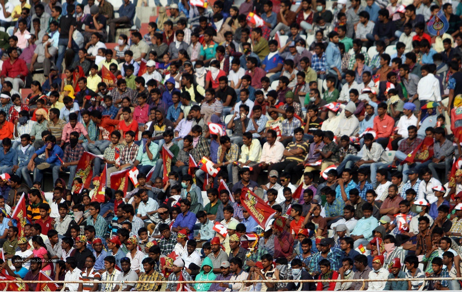 CCL 5 Final Telugu Warriors vs Chennai Rhinos Match Photos 02 - 51 / 195 photos