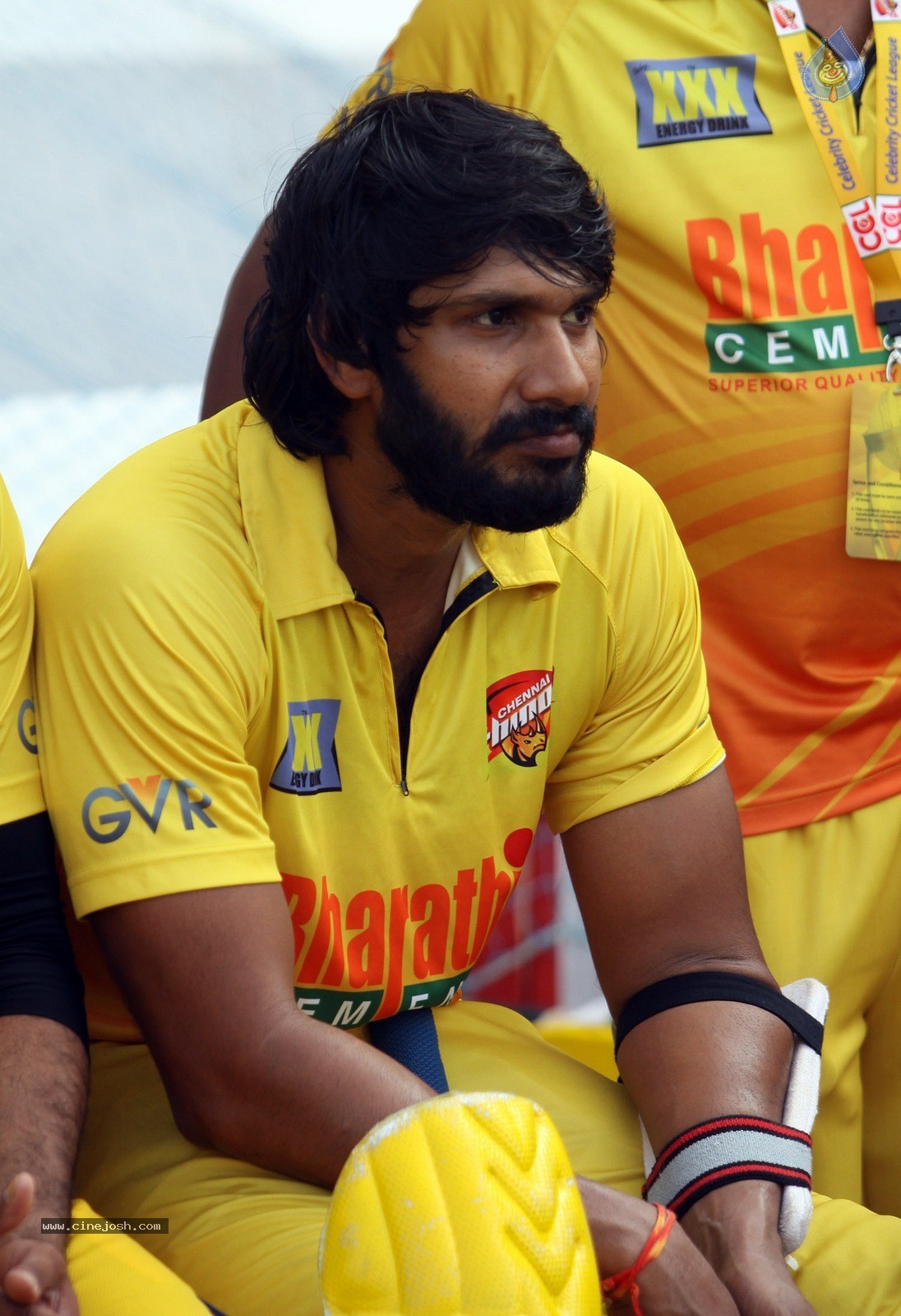 CCL 5 Final Telugu Warriors vs Chennai Rhinos Match Photos 02 - 111 / 195 photos