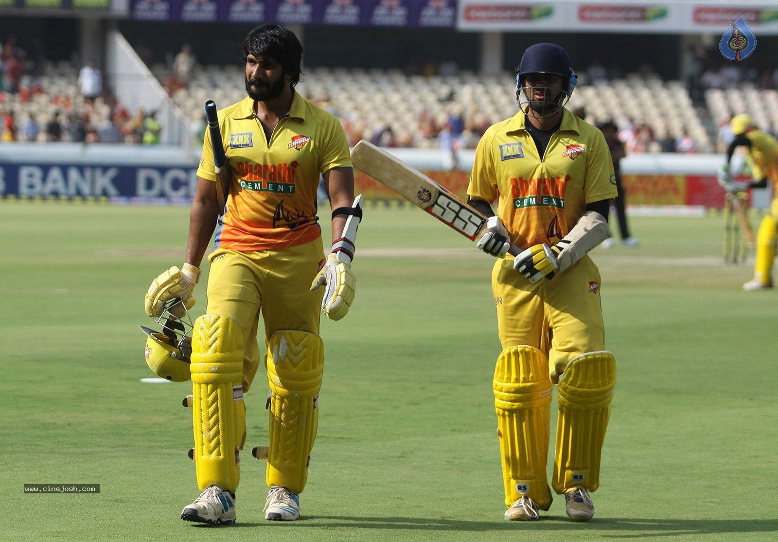 CCL 5 Final Telugu Warriors vs Chennai Rhinos Match Photos 02 - 192 / 195 photos